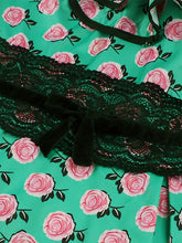 Load image into Gallery viewer, Green Rose Print Ruffles Puff Sleeves 1950s Retro Dress
