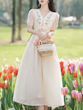 Load image into Gallery viewer, White V Neck Short Embroidered Puff Sleeve 1950S Vintage Dress