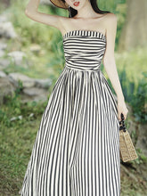 Load image into Gallery viewer, 1950S Hepburn Style Black and White Stripe Swing Dress For Women