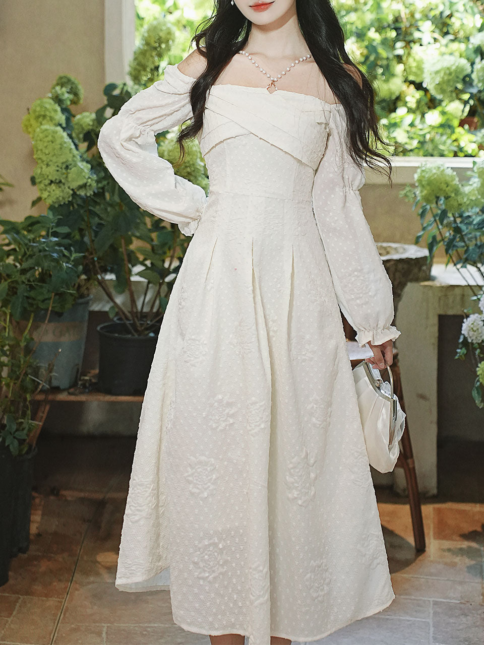 White Jacquard Pearl Chain Pleated Vintage Princess Dress Jolly Vintage White Jacquard Pearl Chain Pleated Vintage Princess Dress Jolly Vintage