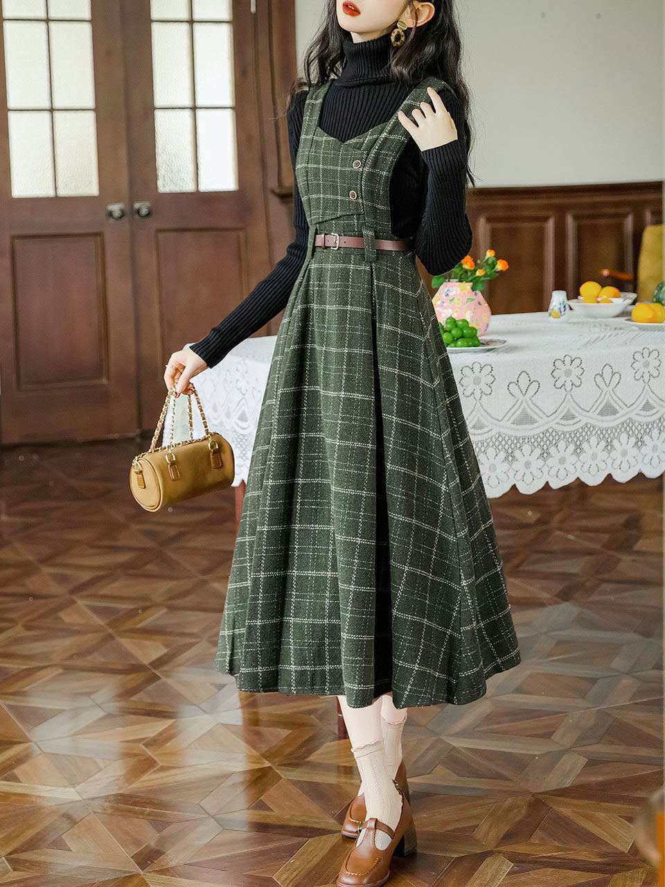 2PS Black Turtleneck Sweater With Vinatge Green Plaid Suspender Corduroy Dress, Green / M 2PS Black Turtleneck Sweater With Vinatge Green Plaid Suspender Corduroy Dress, Green / M