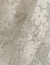 Load image into Gallery viewer, White Flower Lace Tube Swing Party Dress