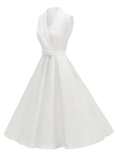Load image into Gallery viewer, 1950s Vintage Audrey Hepburn Style White Swing Dress with Pockets