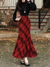 Load image into Gallery viewer, 2PS Black Sweater And Red Plaid Fishtail Skirt 1950S Vintage Audrey Hepburn's Style Outfits