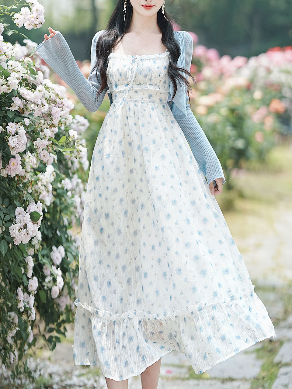 2PS Blue Floral Print Ruffles Spaghetti Strap Princess Dress With Cardigan Suit, Blue / L