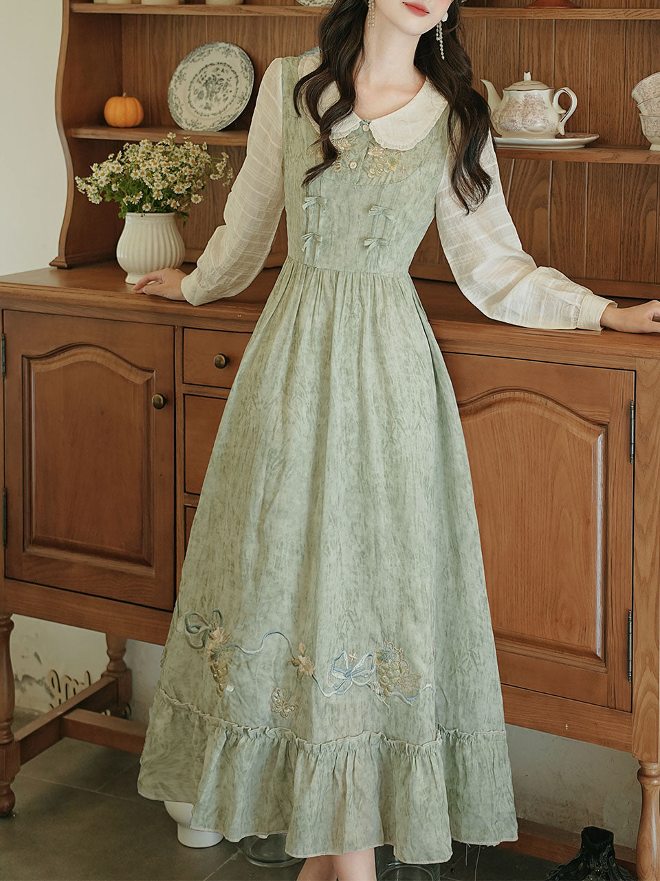 Green Peter Pan Collar Luxurious Embroidered Long Sleeve Vintage Dress Pink / L Green Peter Pan Collar Luxurious Embroidered Long Sleeve Vintage Dress Pink / L