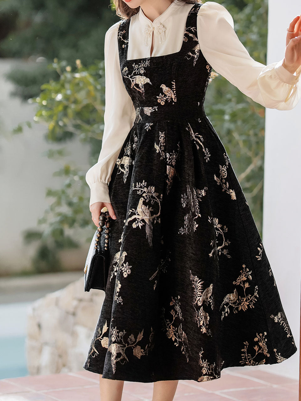 White and Black Long Sleeve Swing Strap Dress Jolly Vintage White and Black Long Sleeve Swing Strap Dress Jolly Vintage