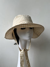 Load image into Gallery viewer, Pink Gingham Wide-brimmed Hat