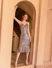 Load image into Gallery viewer, V Neck Sequined Mermaid Dress With Straps