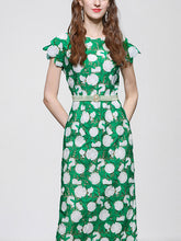 Load image into Gallery viewer, Green Fruit Embroidery Hollow Lace 1960S Vintage Fishtail Dress With Pearls Belt