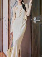Load image into Gallery viewer, 2PS White Flower Handmade Vintage 1940S Dress and Cardigan Suit