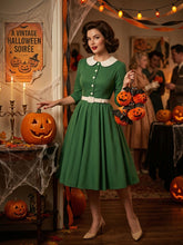 Load image into Gallery viewer, 1950s Vintage Christmas Green Peter Pan Collar Swing Dress
