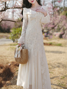 White V Neck Lace Flowers Long Sleeve Fishtail Wedding Vintage Dress
