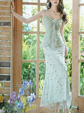Load image into Gallery viewer, 2PS Green Floral Printed Spaghetti Strap Vintage Dress With Cardigan Suit