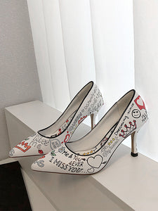 Wine Red Graffiti Print Stiletto Heel Vinatge Shoes