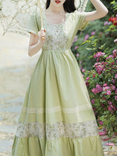 Load image into Gallery viewer, Green Square Collar Short Sleeve Vintage Fairy Lace Dress