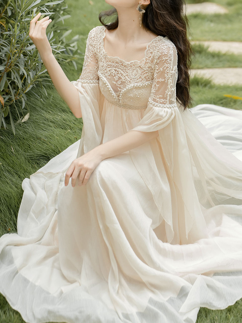 White Lace Lantern Sleeves Romantic Wedding Dress with Tail Inspired By Sleeping Beauty, White / S White Lace Lantern Sleeves Romantic Wedding Dress with Tail Inspired By Sleeping Beauty, White / S