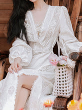 Load image into Gallery viewer, 1950S White V Neck Lace Long Sleeve Swing Dress