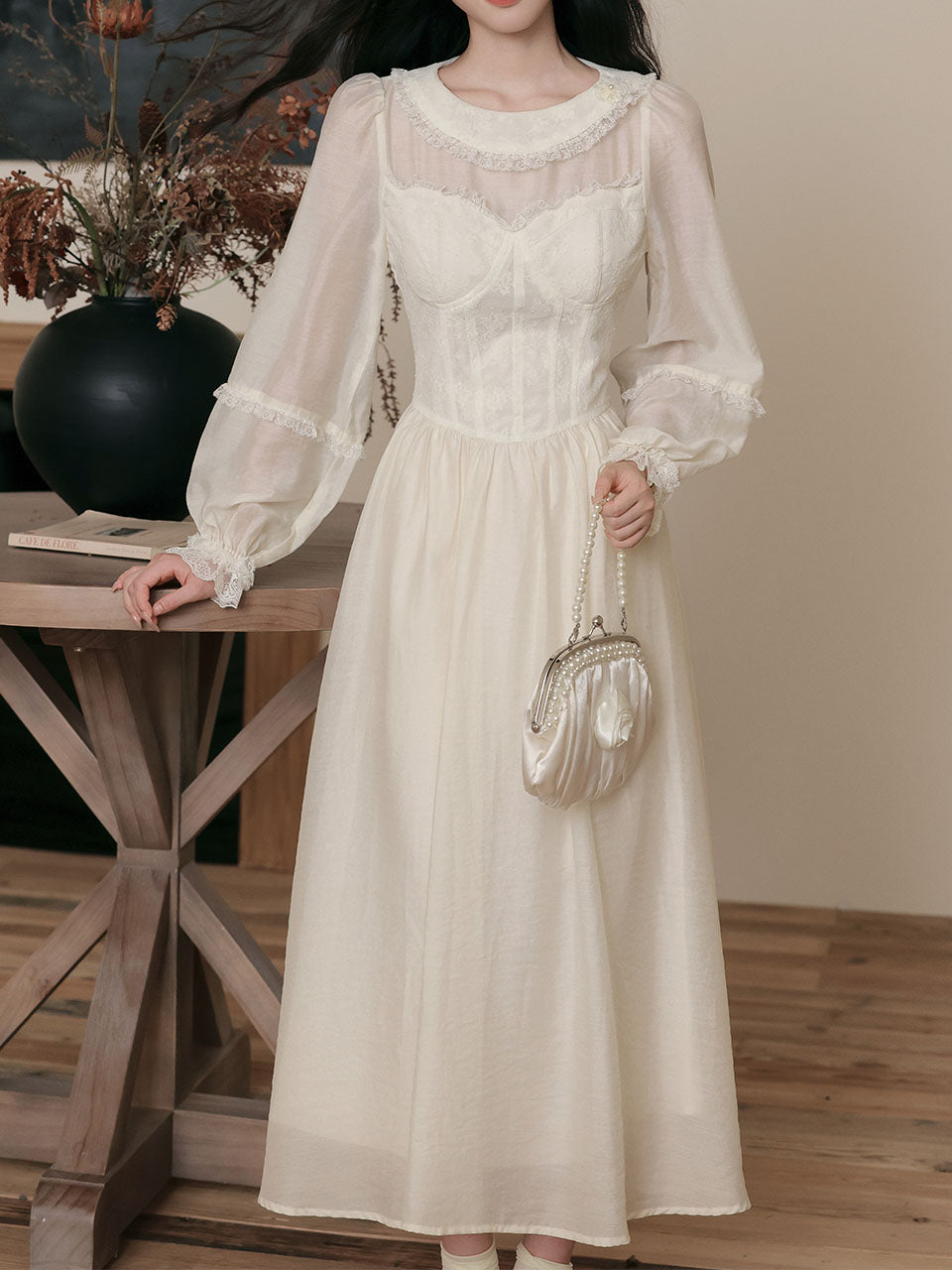 Peter Pan Collar Victorian Inspired Bustier White Lace Dress, White / M Peter Pan Collar Victorian Inspired Bustier White Lace Dress, White / M