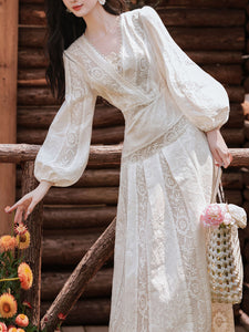 1950S White V Neck Lace Long Sleeve Swing Dress