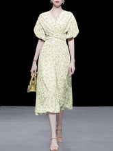 Load image into Gallery viewer, Yellow V Neck Floral Printed Cross-Tie 1950S Vintage Dress