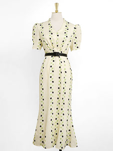 Apricot V Neck Retro Puff Sleeve Waist Slim Print 1940S Fishtail Dress