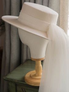 White Big Veil  Wedding Hat With Wool Vintage Boater Hat
