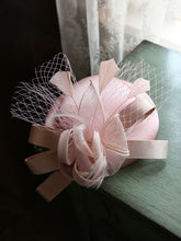 Load image into Gallery viewer, Big Bow Tulle Vintage Lace 1950S Hat