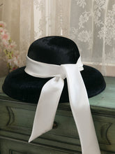 Load image into Gallery viewer, Black And White Vintage Audrey Hepburn Same Style 1950S Hat