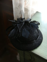 Load image into Gallery viewer, Big Bow Tulle Vintage Lace 1950S Hat