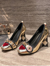 Load image into Gallery viewer, Sweet Heart Rivet Chunky Heel  Vinatge Shoes