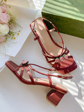 Load image into Gallery viewer, Women&#39;s Low Heel Sandals Square Toe Rose Leather Vintage Shoes