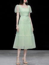 Load image into Gallery viewer, Green Vintage Style Square Neck Puff Sleeve Tulle Party Dress