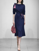 Load image into Gallery viewer, Navy Bowknot Collar Half Sleeve 1940S Bodycon Vintage Dress