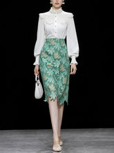 Load image into Gallery viewer, 2PS White Lace Top And Green Lace Skirt Dress Suit