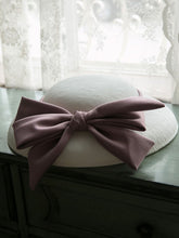 Load image into Gallery viewer, Sweet Bow Satin Vintage Audrey Hepburn Same Style Embroidered 1950S Hat