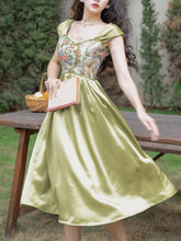 Load image into Gallery viewer, Green Rose Floral Off Shoulder 1950S Vintage Dress