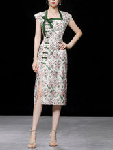 Load image into Gallery viewer, Green Rose Square Collar Split Cheongsam Dress