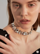 Load image into Gallery viewer, Choker Vintage Women&#39;s Necklace With Diamonds In Different Shapes