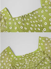 Load image into Gallery viewer, Green Daisy Puff Sleeve Smocking Chiffon 1950S Vintage Dress