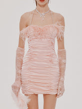 Load image into Gallery viewer, Pink Spaghetti Strap Feather Satin Pleated Sexy Gown Party Dress With Gloves