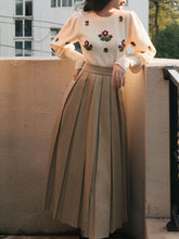 Load image into Gallery viewer, 2PS White Embroidered Flower Sweater And Pleats Swing Skirt