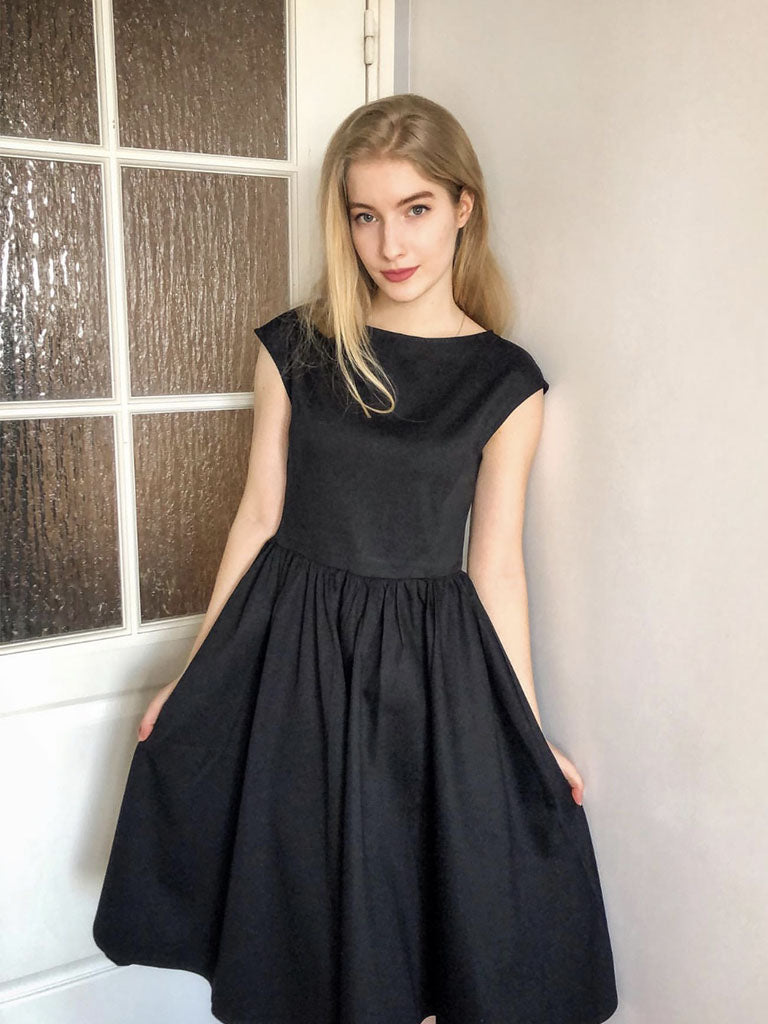 50s Dress Audrey Hepburn Fashion 1950s Audrey Hepburn Same Style Cotton 50s Dress, Black XL 50s Dress Audrey Hepburn Fashion 1950s Audrey Hepburn Same Style Cotton 50s Dress, Black XL