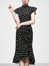Load image into Gallery viewer, Black Polka Dots Butterfly Sleeve 1940S Vintage Dress
