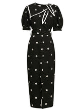 Load image into Gallery viewer, Black Embroiderd Flowers Puff Sleeve 1940S Split Vintage Dress