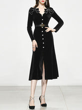 Load image into Gallery viewer, Black Bowknot V Neck Velvet Heart Button 1950S Vintage Dress