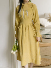 Load image into Gallery viewer, Yellow Scarf Collar Daisy Corduroy Vintage Dress