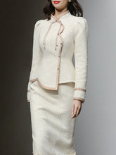 Load image into Gallery viewer, 2PS Apricot Tweed Top Jacket And Skirt 1960S Vintage Suit