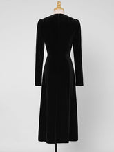 Load image into Gallery viewer, Black Bowknot V Neck Velvet Heart Button 1950S Vintage Dress