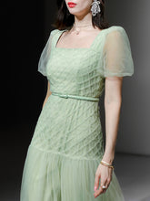 Load image into Gallery viewer, Green Vintage Style Square Neck Puff Sleeve Tulle Party Dress
